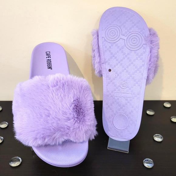 Cape Robbin Purple Bling Fur Slides - Picture 3 of 4